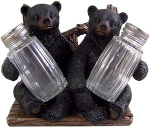 bears hold napkins and salt and pepper shakers